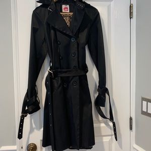 Black double breasted ladies trench coat